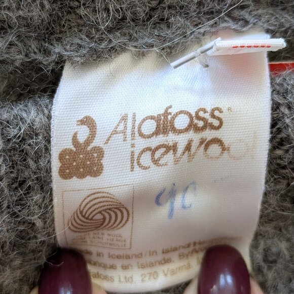 Vintage 80s Alafoss Icewool Icelandic Wool Sweater | Size M - Picture 3 of 3